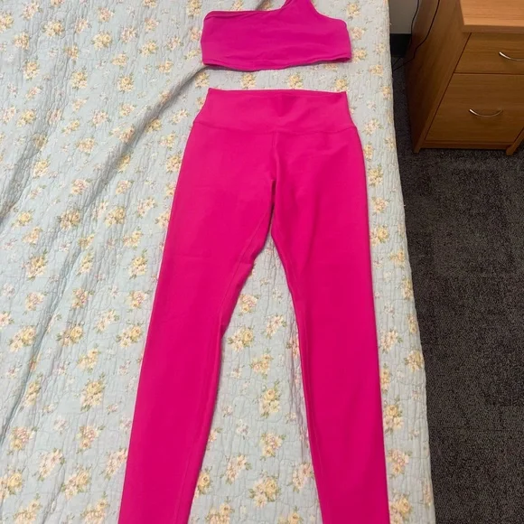 alo set sale A.L.O Striped active set